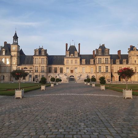 Coeur De Fontainebleau: Confort, Calme & Haut Debit Buitenkant foto